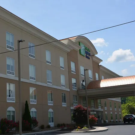 Holiday Inn Express & Suites Caryville By Ihg